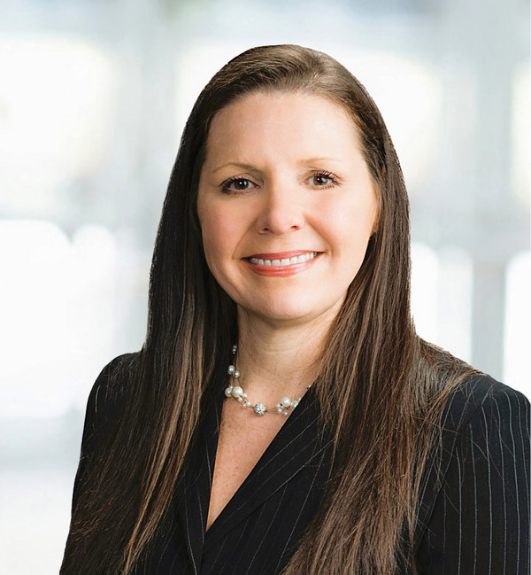  Ellie  Cantkier, Senior Administrative Manager